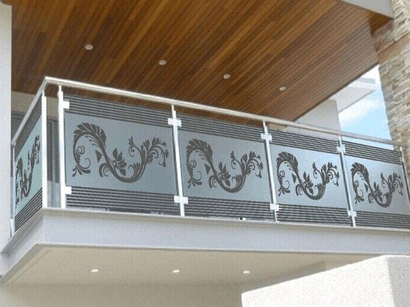 Steel & Glass Railing