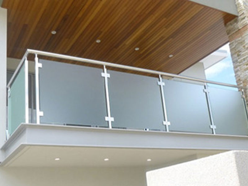 Steel & Glass Railing